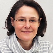 Dr. Andreea Bretan
